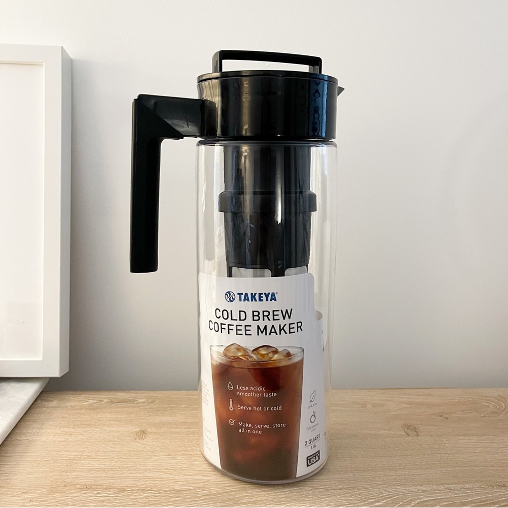 Takeya Cold Brew Coffee Maker 2qt